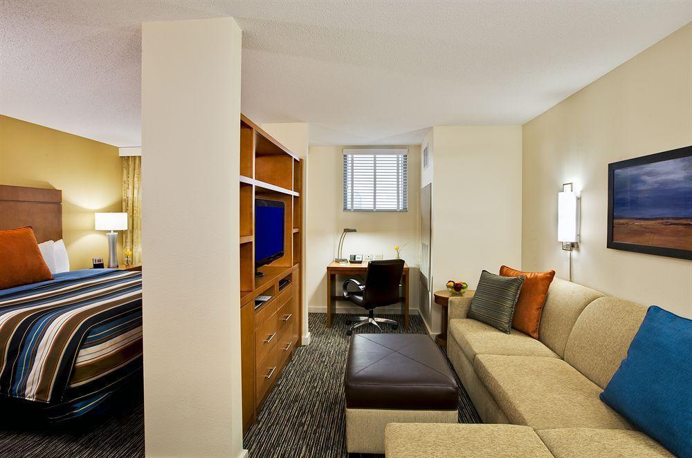 Hyatt House Lauderdale Airport/cruise Port Hotel 3*