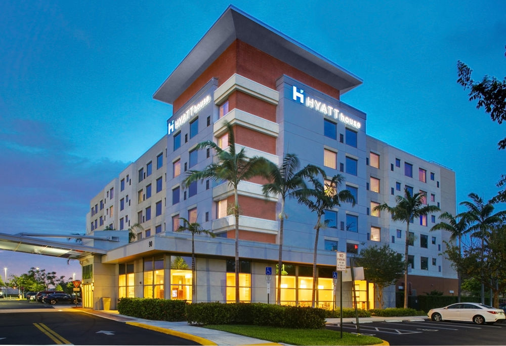 Hyatt House Lauderdale Airport/cruise Port 3*